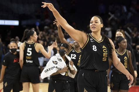 Liz Cambage of Las Vegas Aces joins OnlyFans 